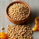 Varietà di legumi e cereali integrali, che rappresentano fonti naturali di vitamine del gruppo B per l'energia.